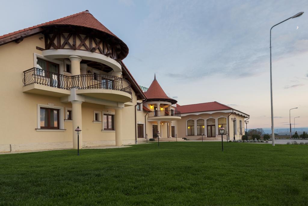 Allegria Hotel Alba Iulia Extérieur photo